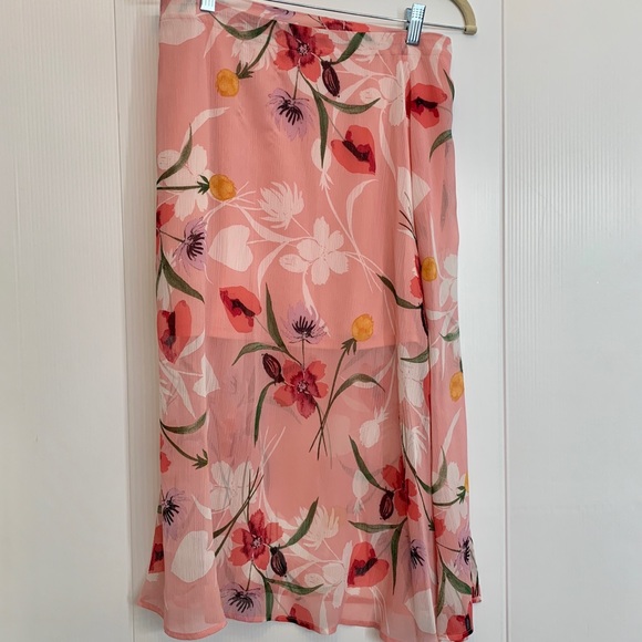 Topshop Pink and White Floral Skirt - Picture 8 of 9